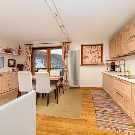 Maison Carrel Elegant 4 Apartment Breuil-Cervinia